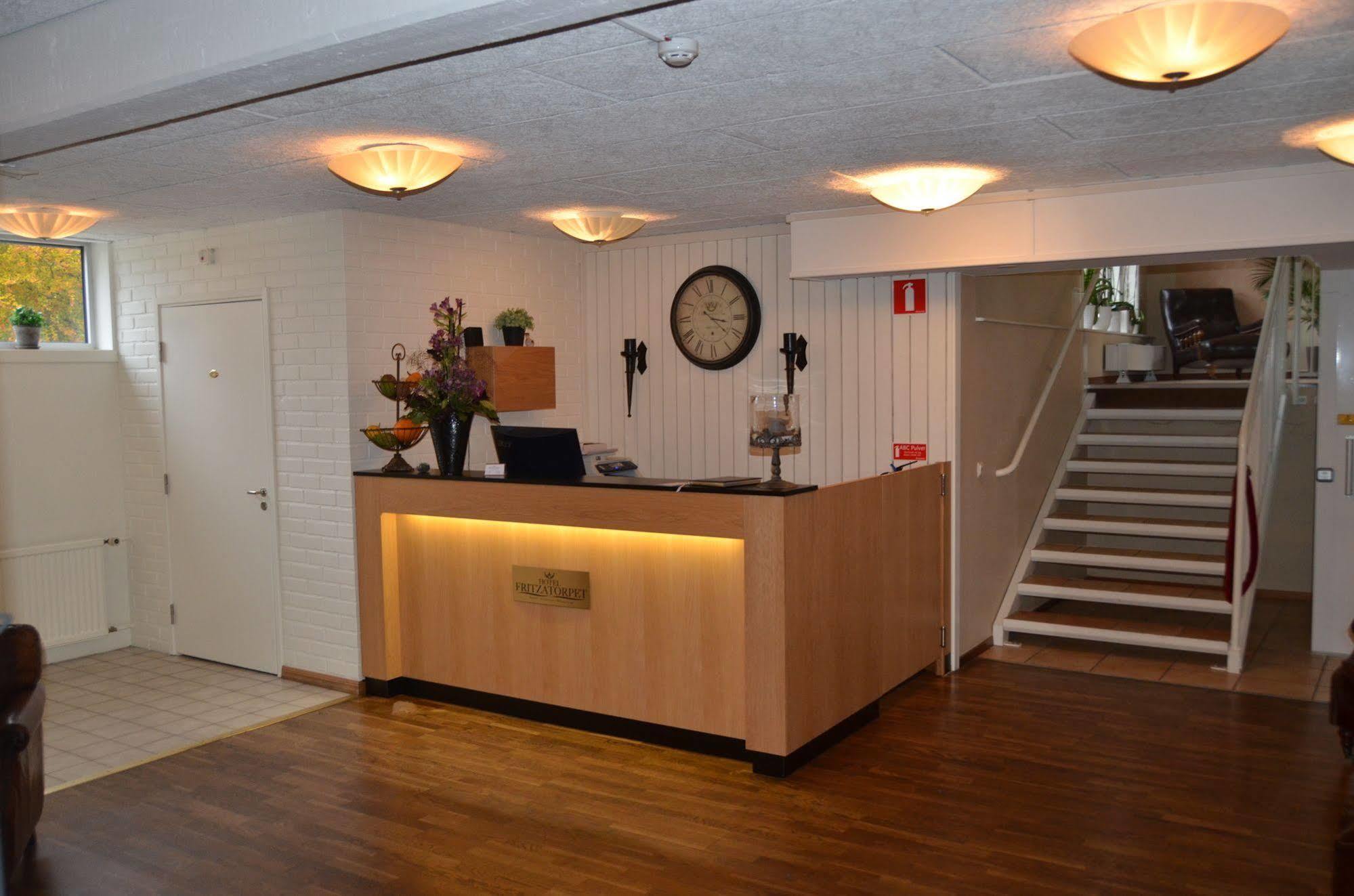 Hotel Fritzatorpet Olofstrom Ngoại thất bức ảnh